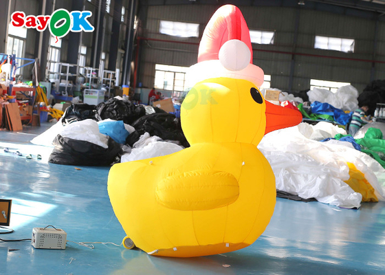 Gele 2m Opblaasbare Kerstmis Duck With Hat Courtyard Decoration