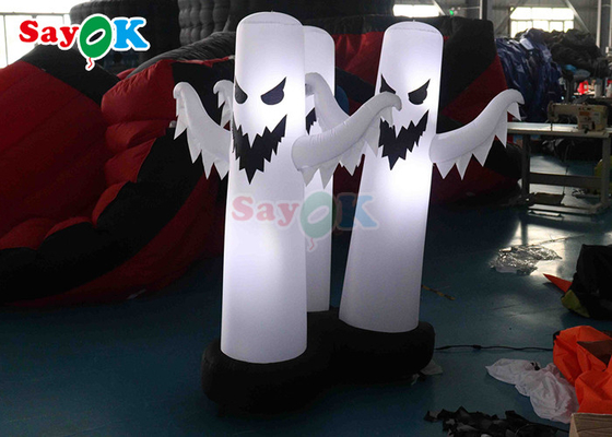 4.9Ft opblaasbare Halloween decoraties 3 Geesten model Halloween decor met LED licht
