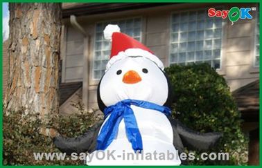 De leuke Decoratie van de de Sneeuwman Opblaasbare Vakantie van de Kerstmiskerstman met Kerstmanhoed
