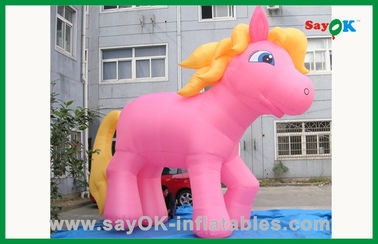 Cartoonfiguren voor verjaardagsfeestjes Roze opblaasbare paard Opblaasbare cartoonfiguren voor reclame