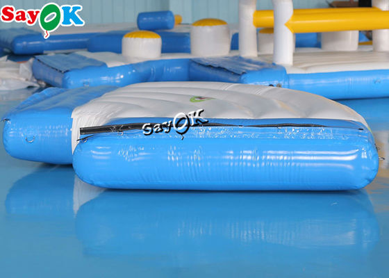 Opblaasbare watertank Outdoor Activiteit Opblaasbare airjumping pad Water pretpark