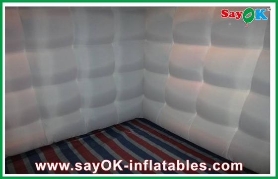 Op maat gemaakte draagbare filmtent kubus tent 8 man opblaasbare tent nachtclub opblaasbare feesttent opblaasbare nachtclub