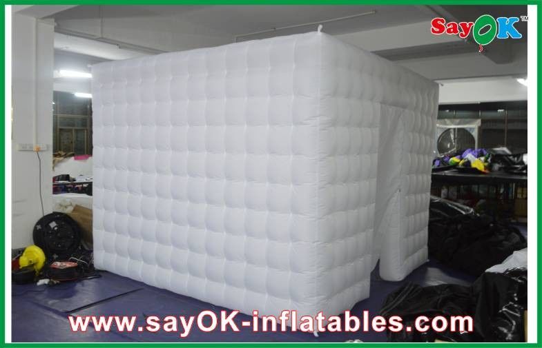 Het opblaasbare van de de Huur Aantrekkelijke Opblaasbare Foto van de Fotocabine Geleide Licht Cabine met Één Deur Logo Printing