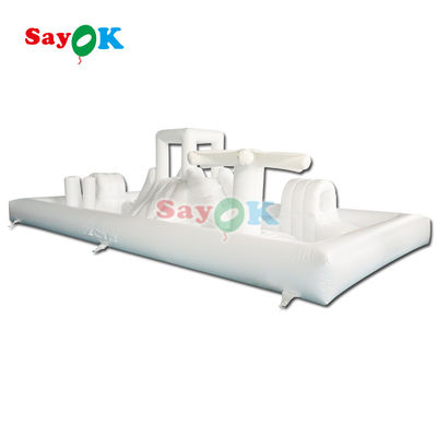 Op maat gemaakte commerciële softplay-apparatuur Witte splashpad opblaasbaar waterpark springkasteel glijbaan