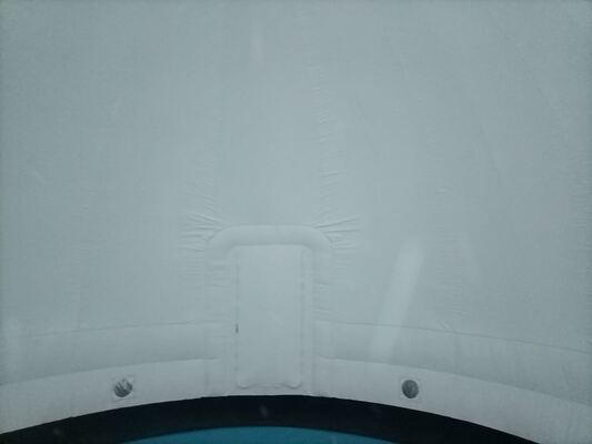 Draagbare, opblaasbare, glooiende, glooiende projectietent voor school