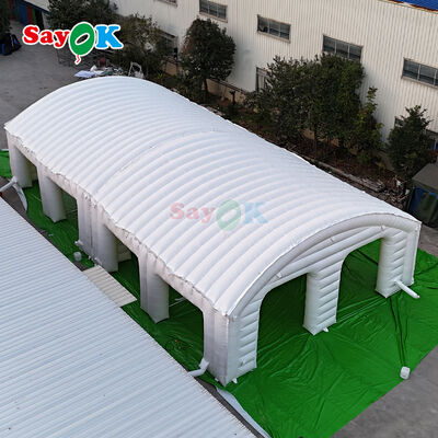Draagbare vlamvertragende PVC opblaasbare luchttent voor buitenevenementen 10m x 10m