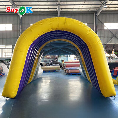 Gepersonaliseerd logo opblaasbare bulldog tunnel tent met vlamvertrager en UV-bestand voor buiten voetbal sporten