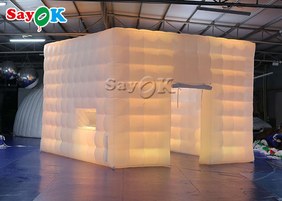 Opblaasbare tent op maat Grote draagbare outdoor evenement opblaasbare kubus tent met led licht